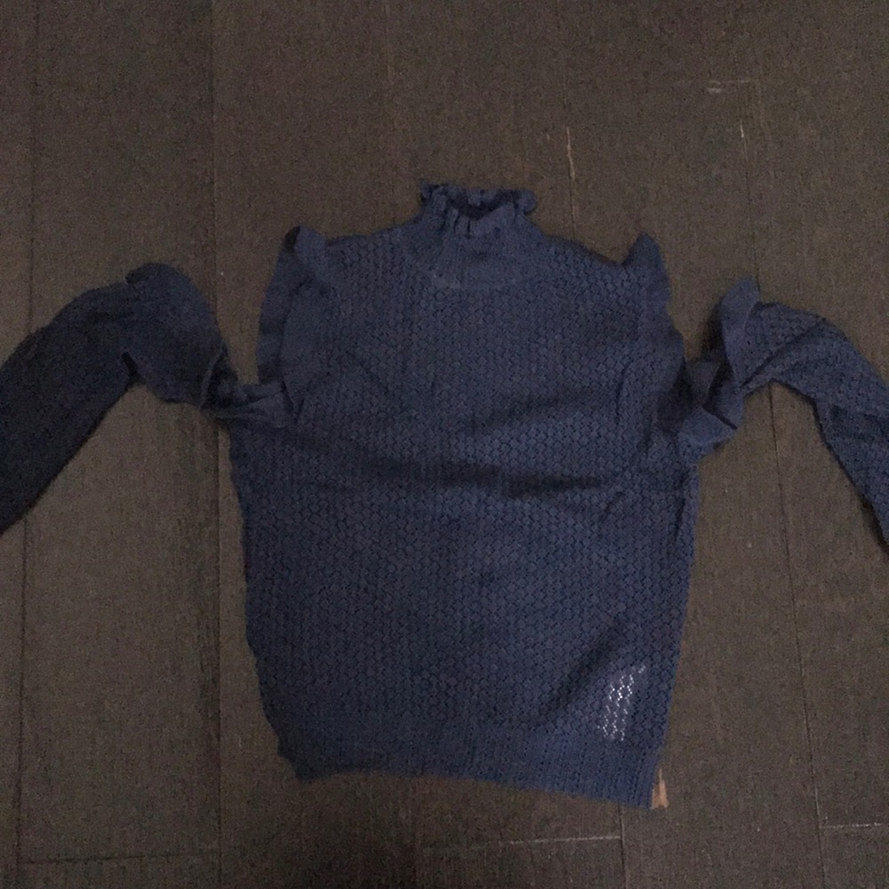 Amazing navy cold shoulder sweater